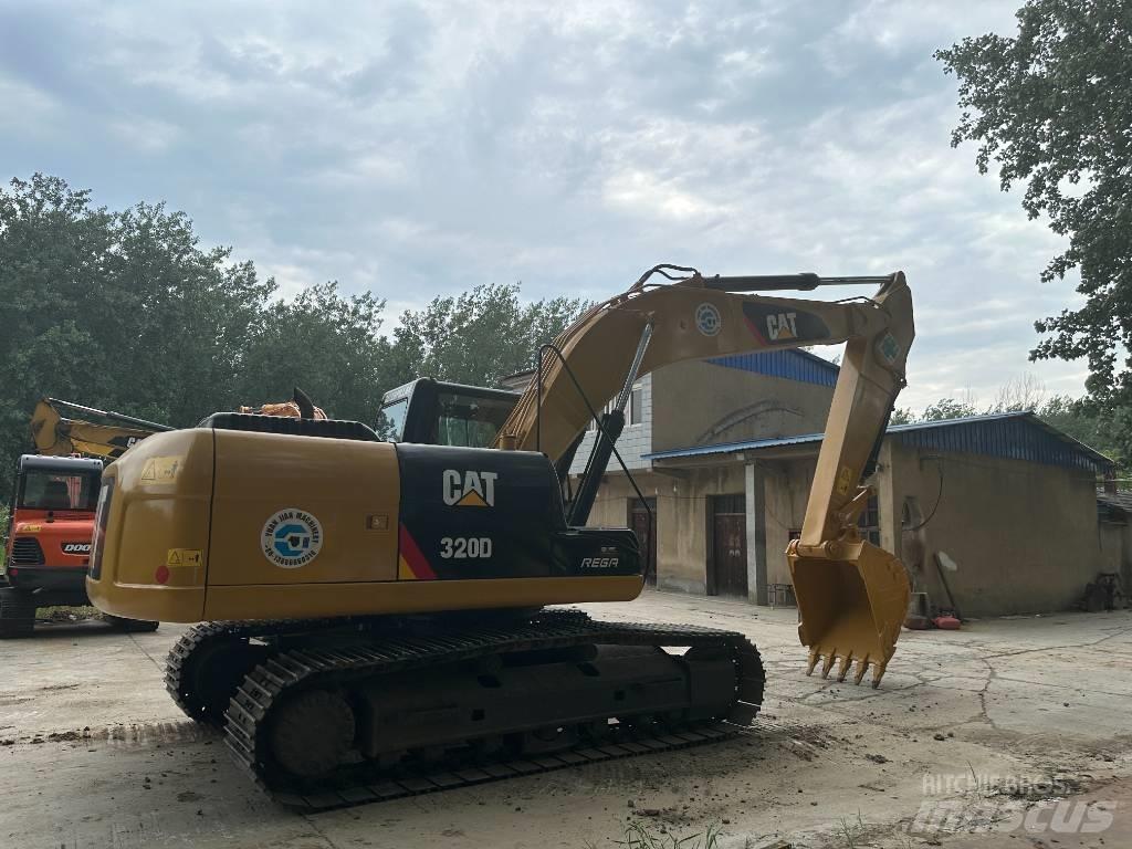 CAT 320D Pásová rýpadla