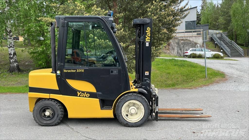 Yale GDP 35 VX Dieselové vozíky