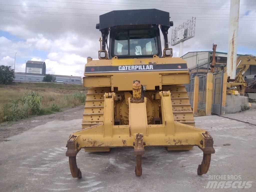 CAT D6 R XL Pásové dozery