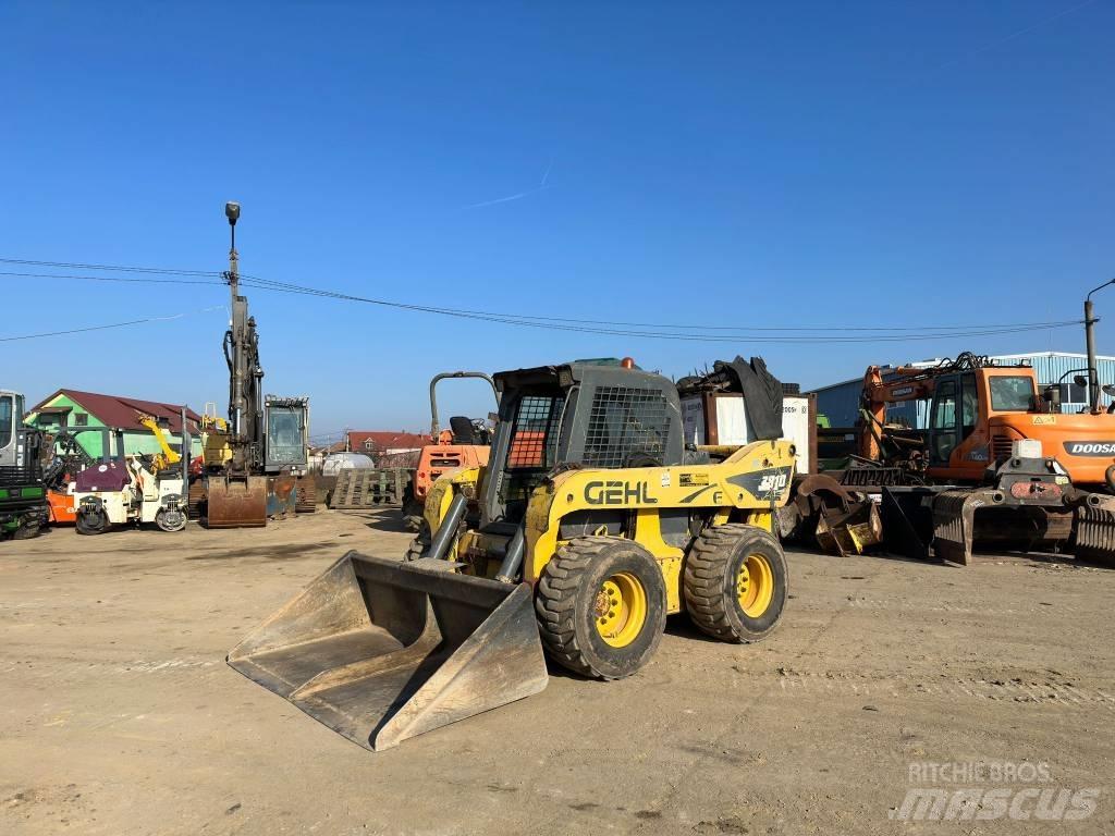 Gehl 7810 Turbo Mininakladače