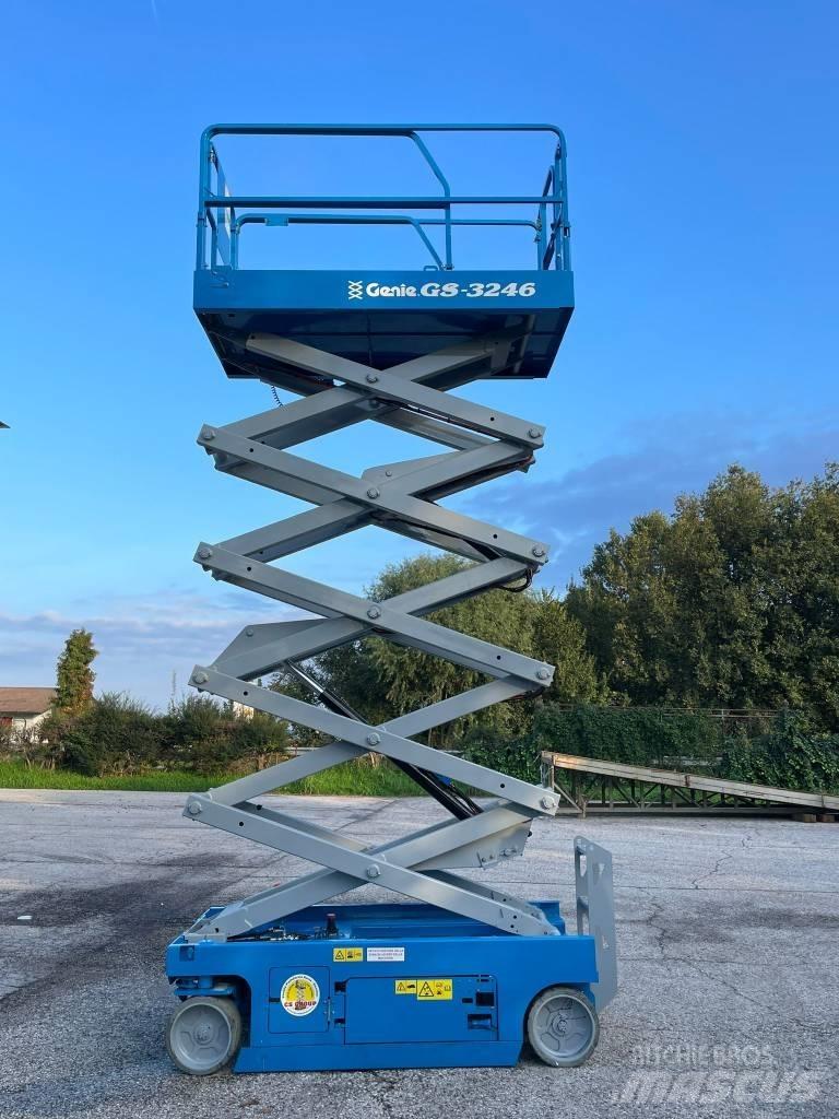 Genie GS 3246 Nůžková zvedací plošina