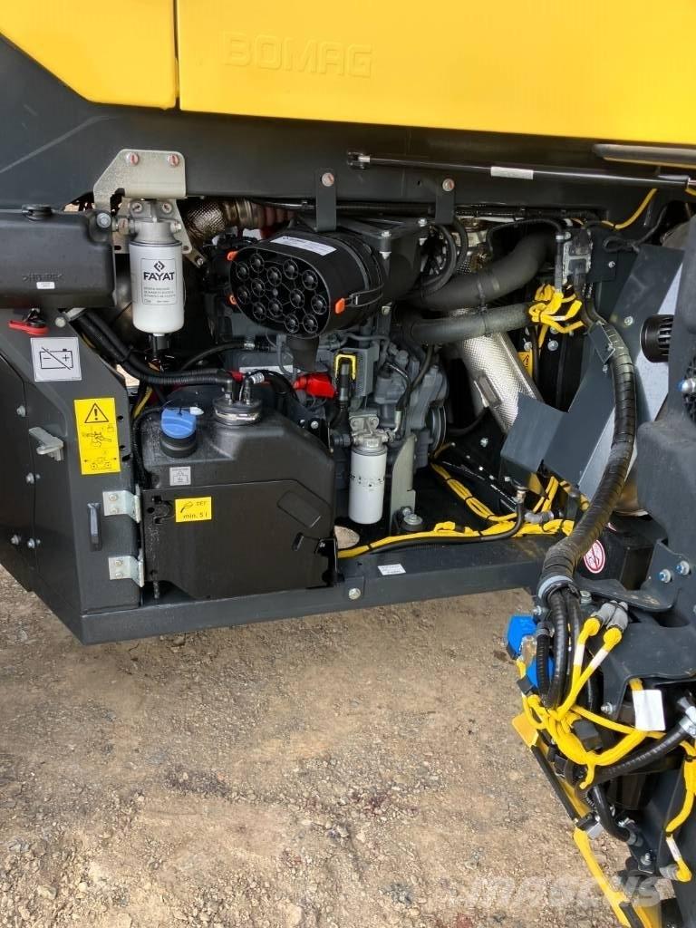 Bomag BW 174 APO-4v Tandemové válce