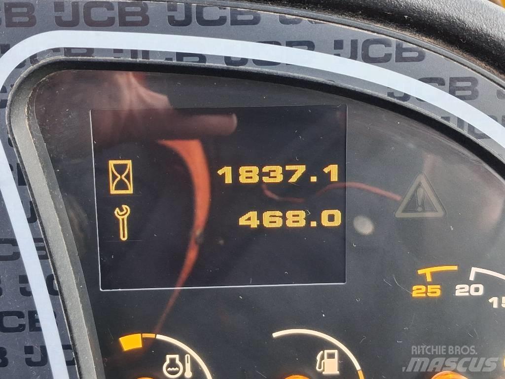 JCB 533-105 Teleskopické manipulátory