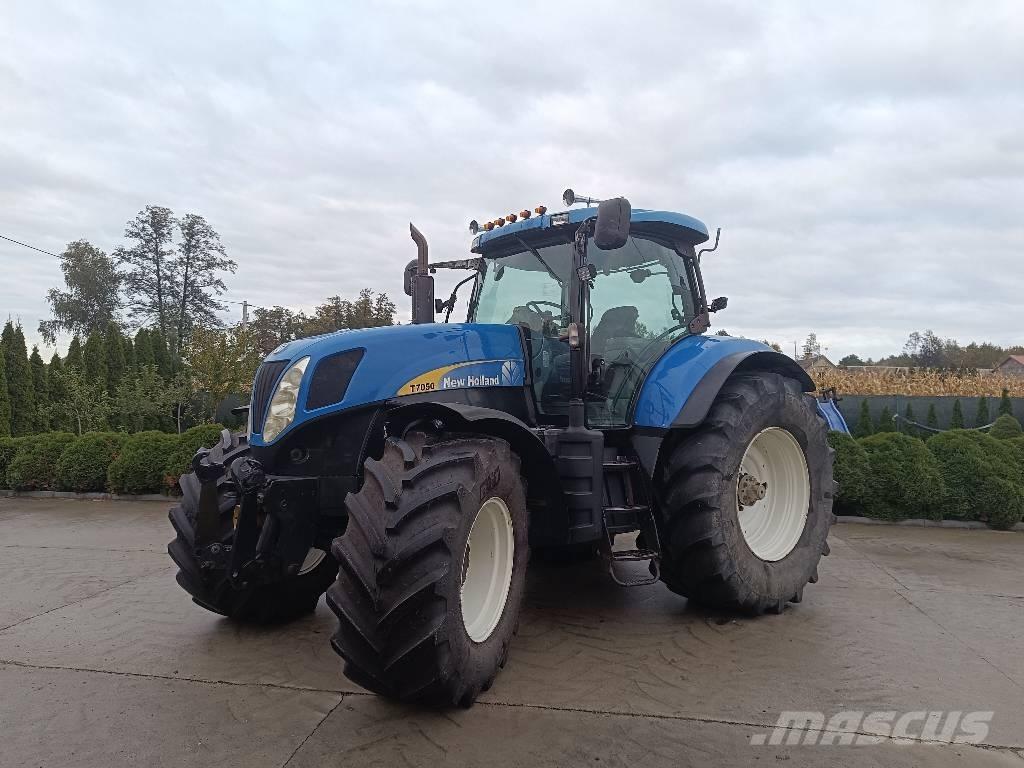 New Holland T 7050 Traktory