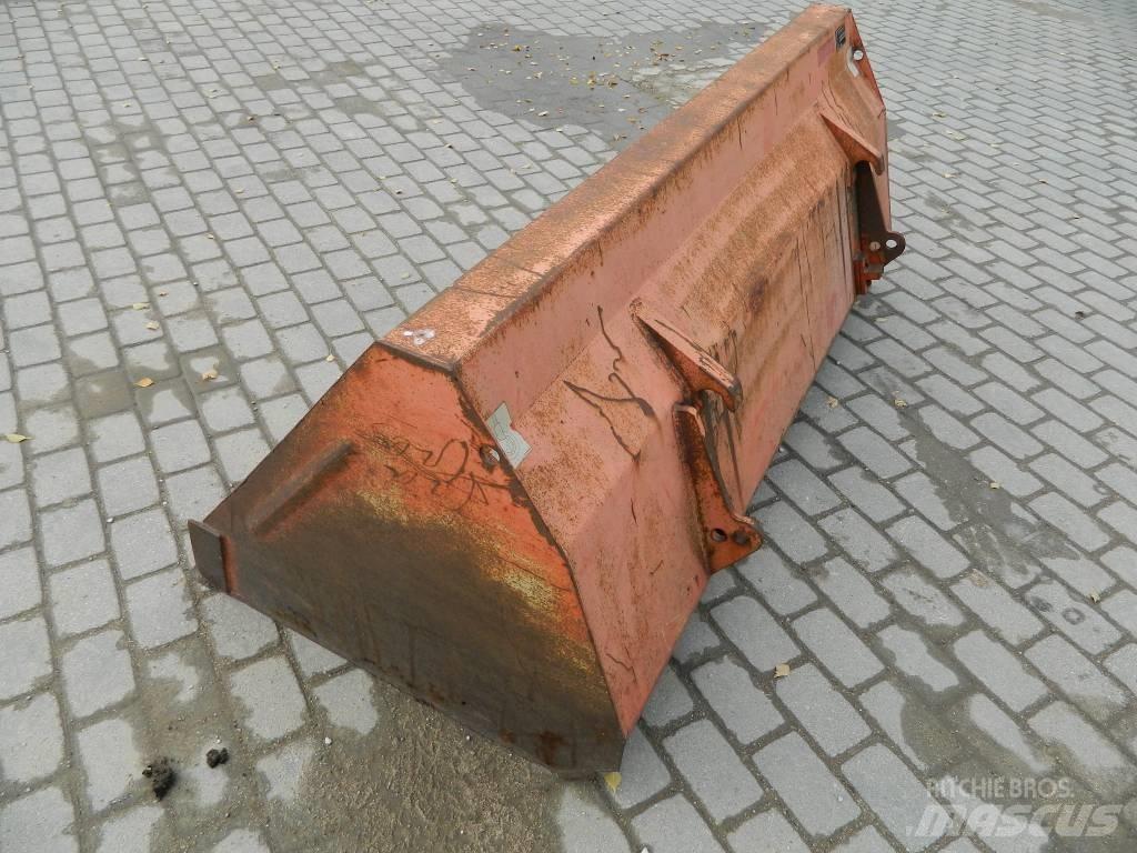  Kauss 18 Další nakladače, rypadla a příslušenství