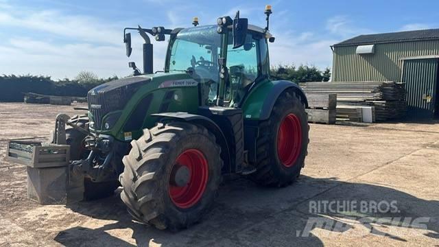 Fendt 720 Vario S4 Traktory