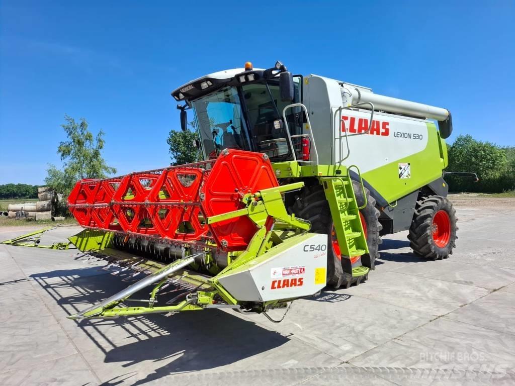 CLAAS Lexion 530 Sklízecí mlátičky