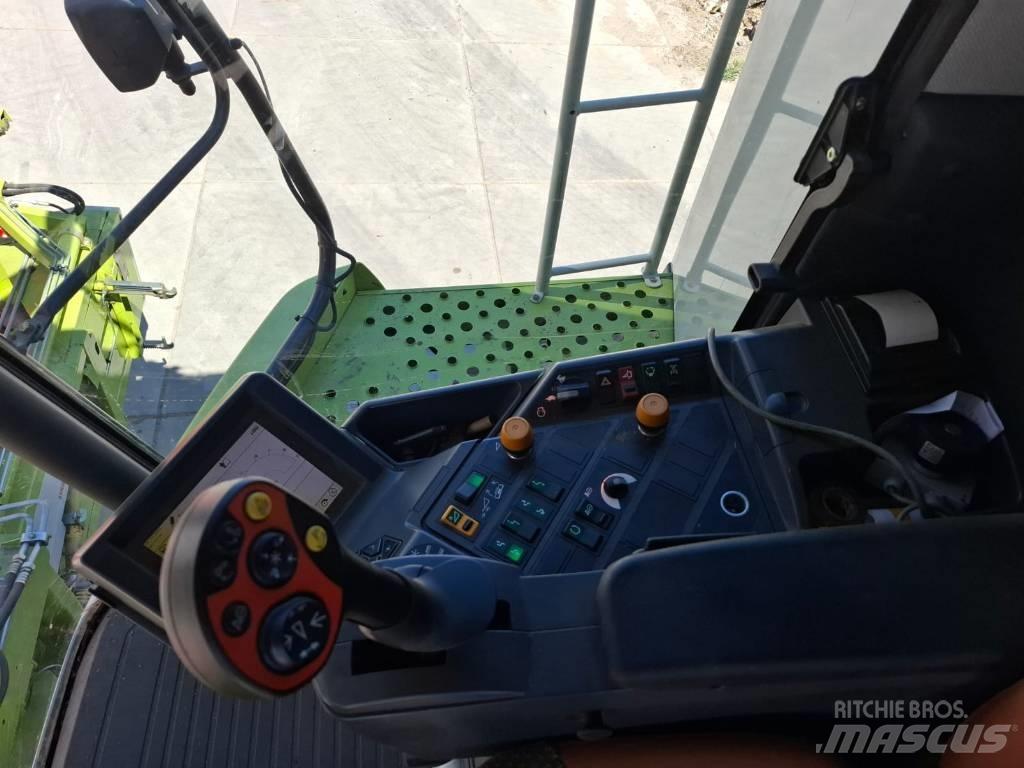 CLAAS Lexion 530 Sklízecí mlátičky