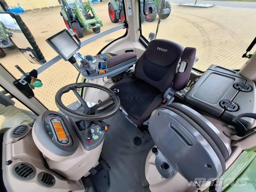 Fendt 828 Profi Plus Traktory