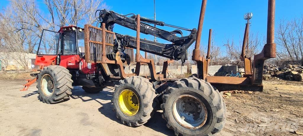 Valmetal 840.2 Vyvážecí traktory