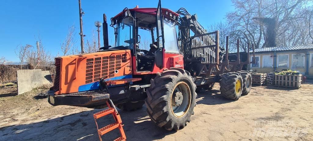 Valmetal 840.2 Vyvážecí traktory