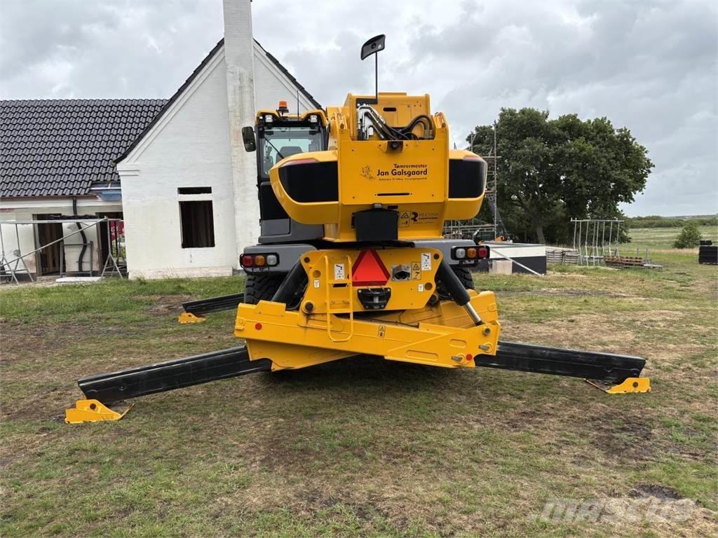 JCB 555-260R Teleskopické manipulátory