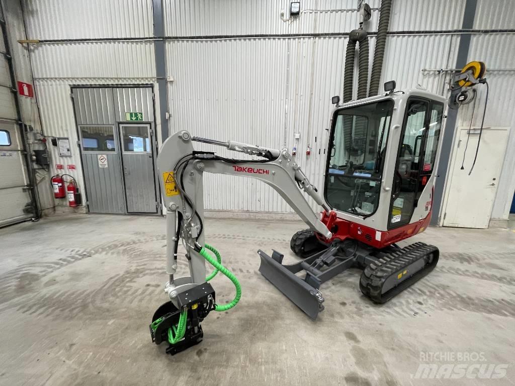 Takeuchi TB 320 Mini rýpadla < 7t