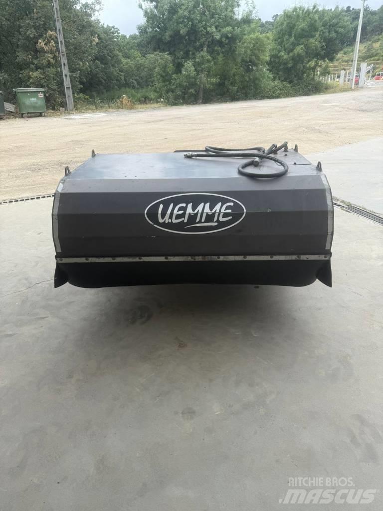  UEMME Manta 1550 HD Zametací stroje