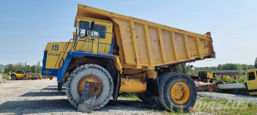 Belaz 75473 Pevné dempry