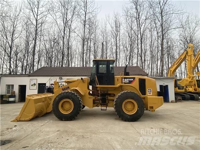CAT 966H Kolové nakladače