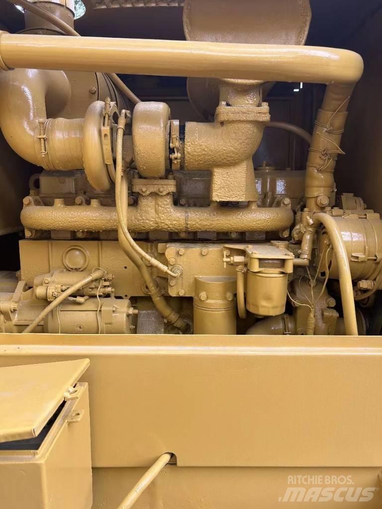 CAT 140 Grejdry