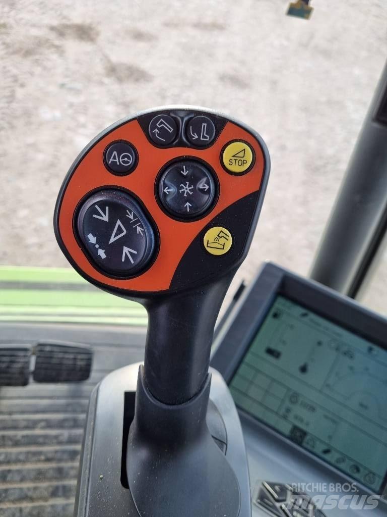 CLAAS Lexion 600 Sklízecí mlátičky