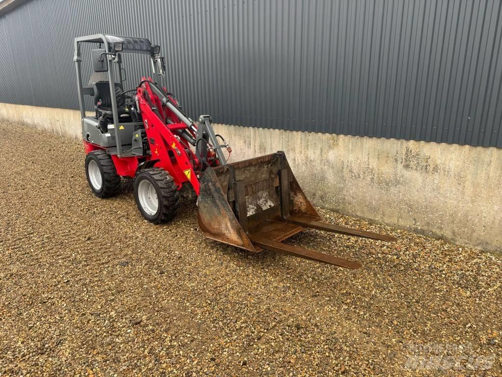 Weidemann 1140 Kolové nakladače