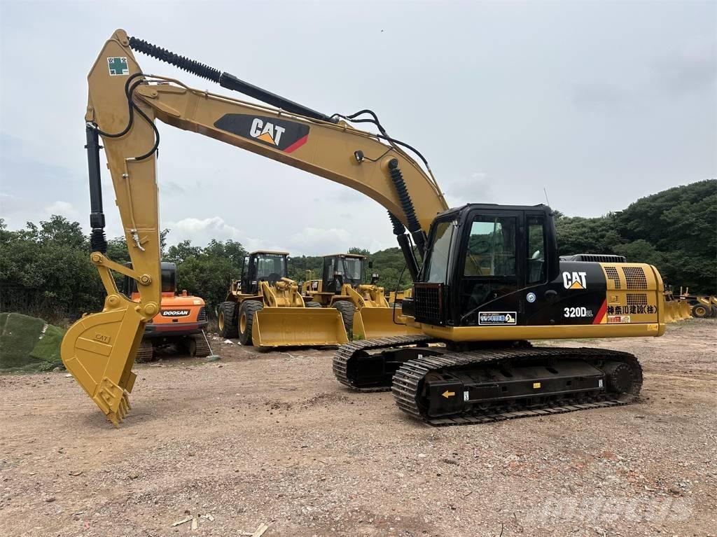 CAT 320 D Pásová rýpadla