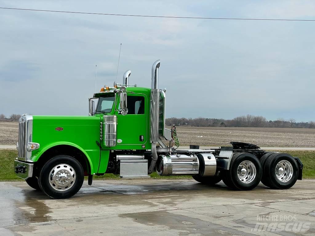 Peterbilt 389 Tahače