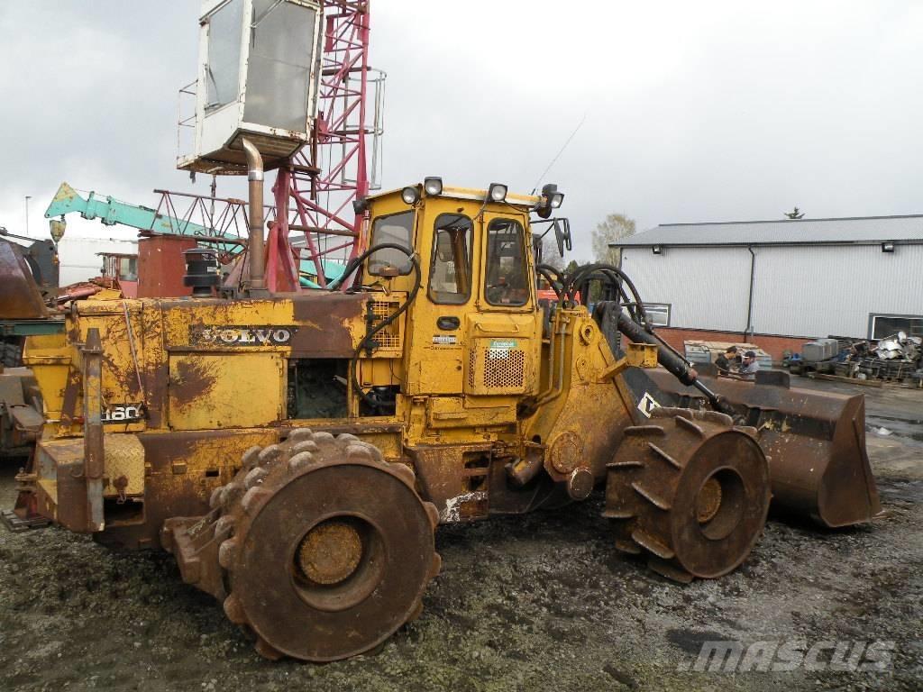 Volvo L160 COMPACTOR Kolové nakladače