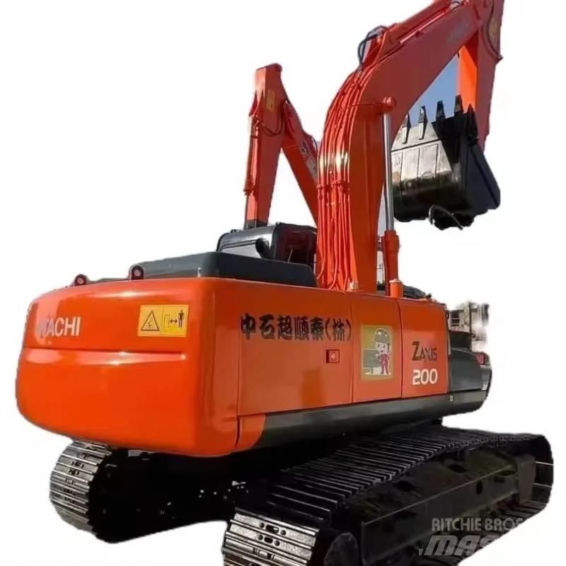 Hitachi ZX 200 Pásová rýpadla