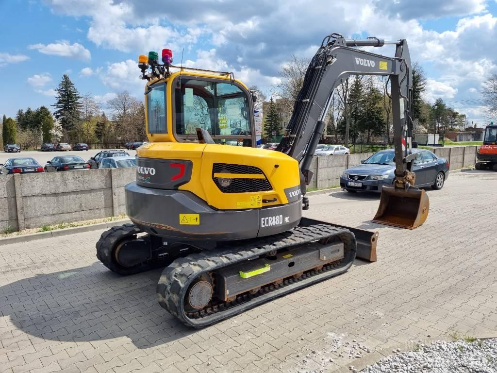 Volvo ECR 88 D Midi rýpadla 7t - 12t