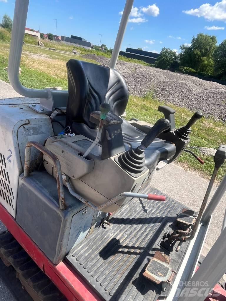 Takeuchi TB 016 Pásová rýpadla