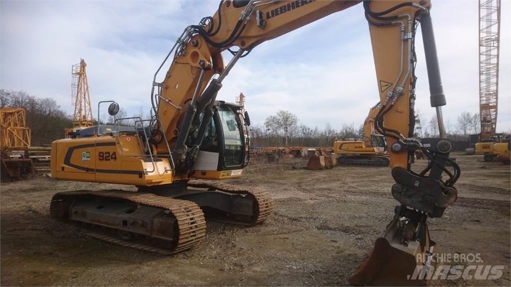 Liebherr R924LC Pásová rýpadla