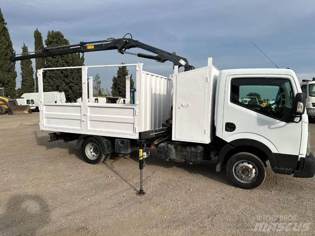 Nissan NT 400 Autojeřáby, hydraulické ruky