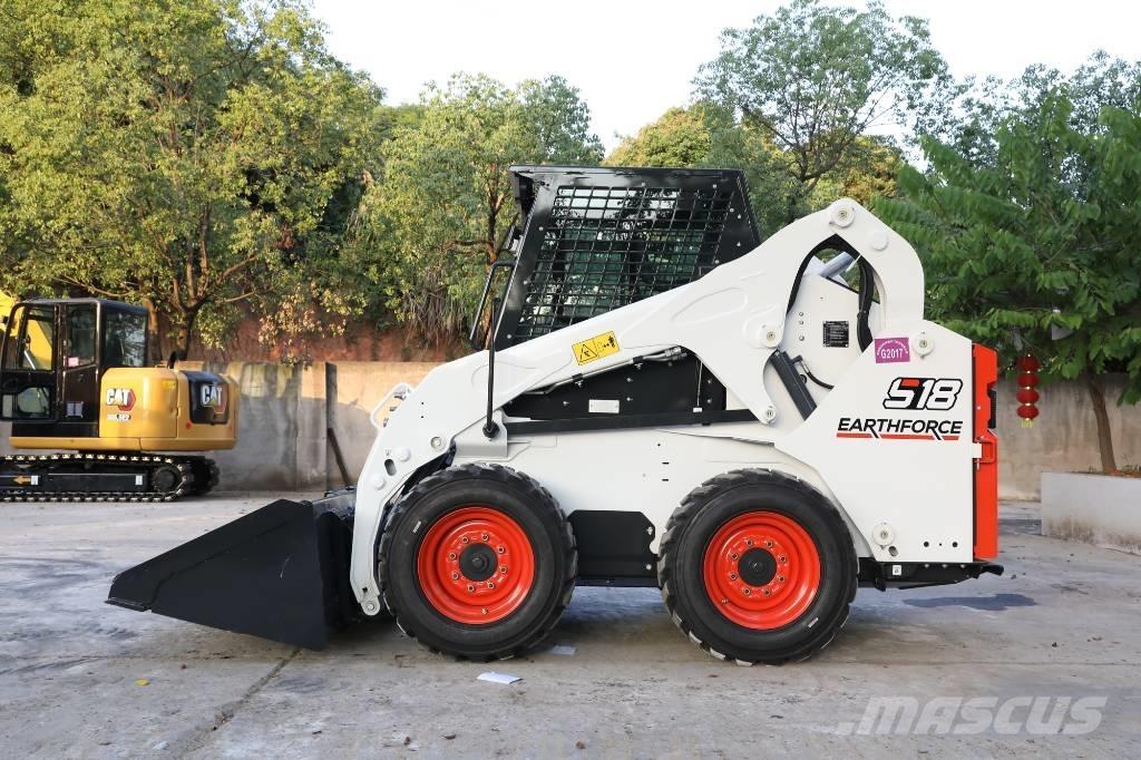 Bobcat S 18 Smykem řízené nakladače