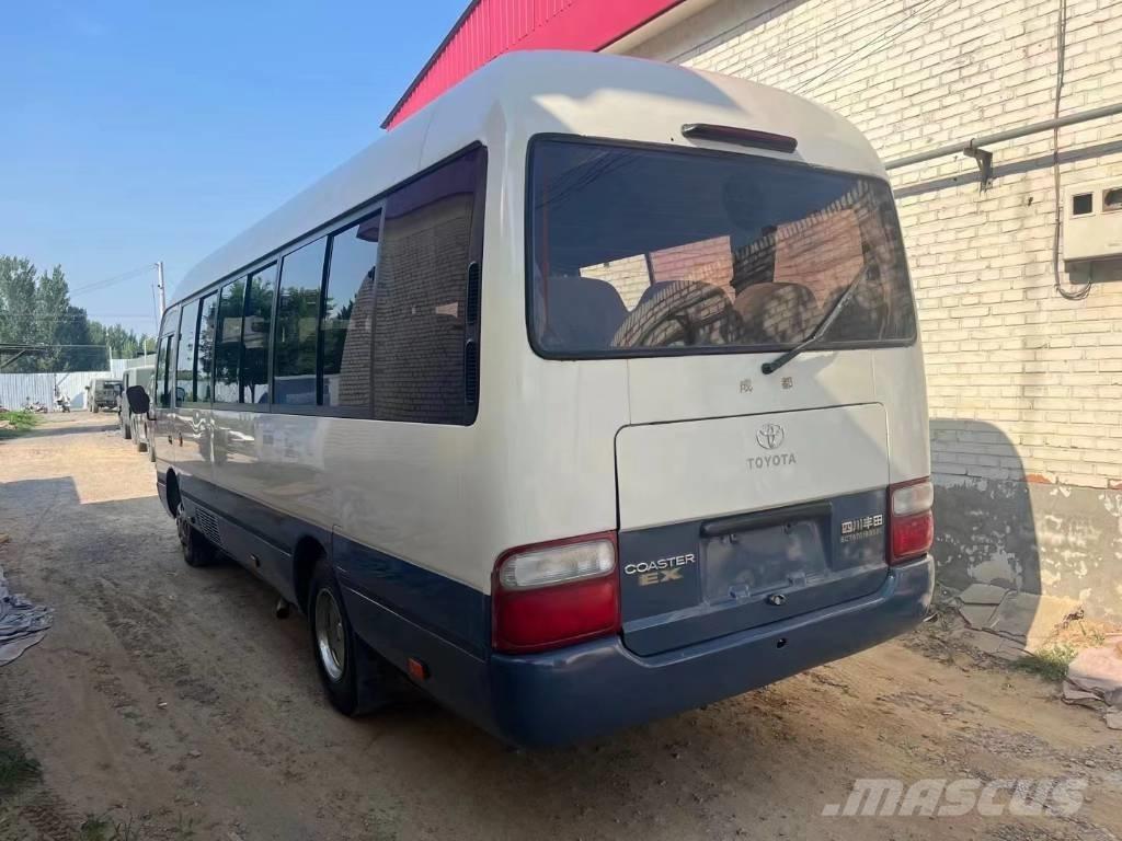 Toyota Coaster Bus Minibusy