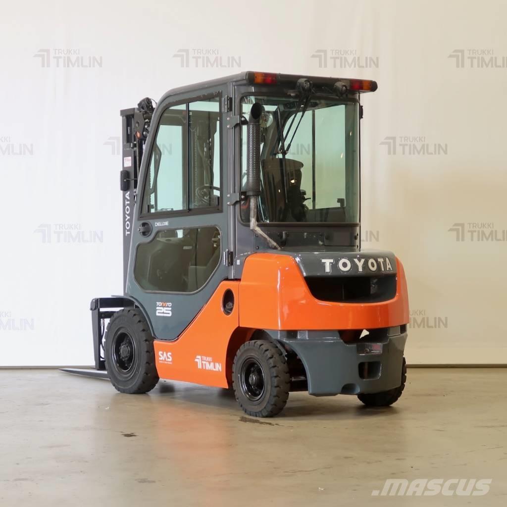 Toyota 52-8FDF25 Dieselové vozíky