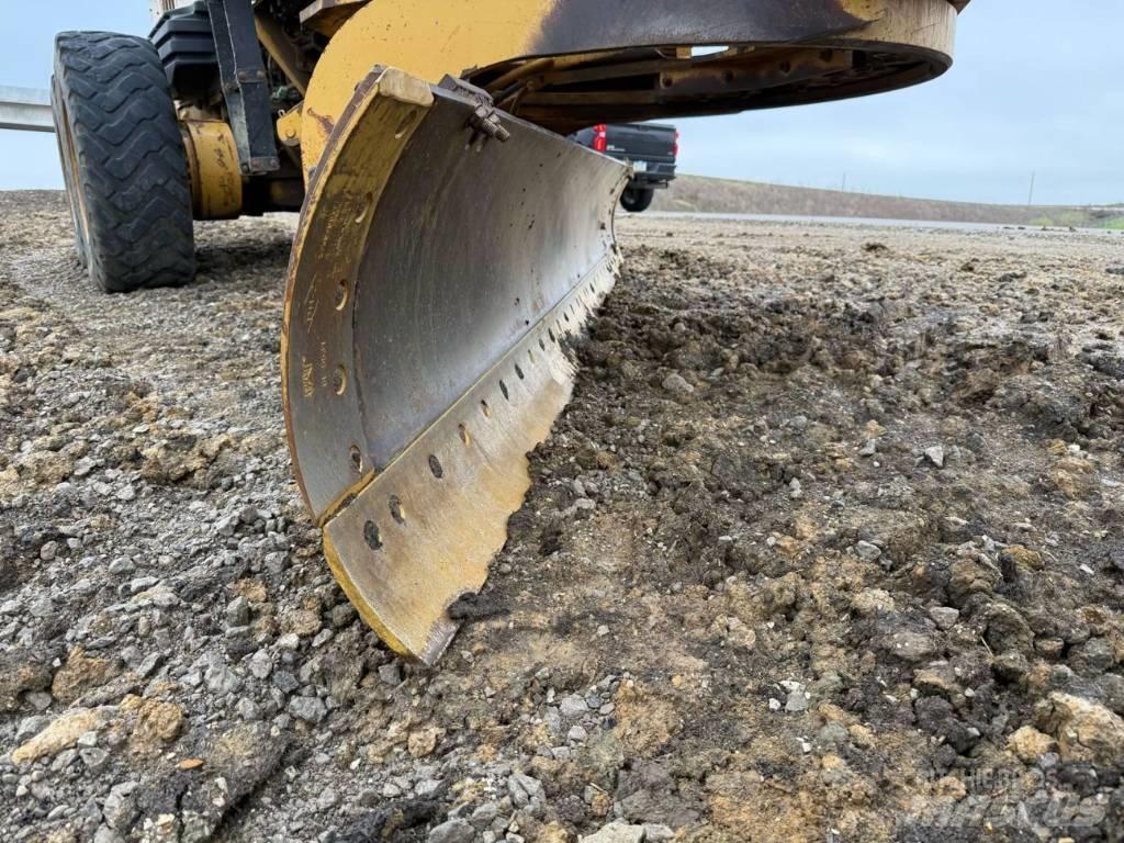 CAT 140H Grejdry