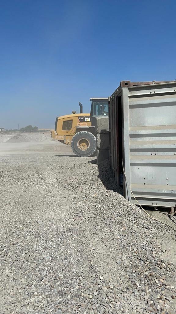 CAT 938 K Kolové nakladače