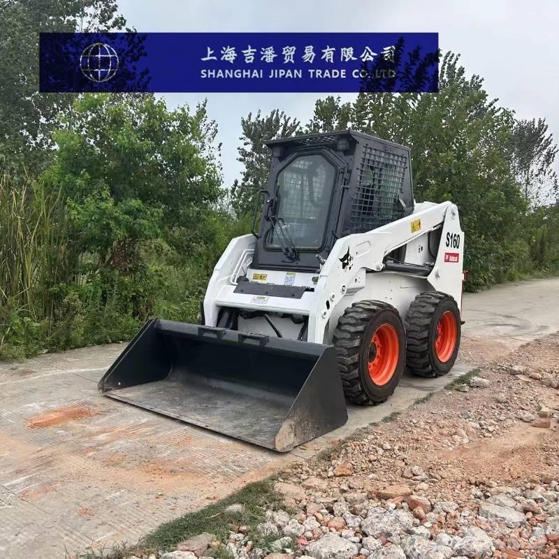 Bobcat s 160 Smykem řízené nakladače