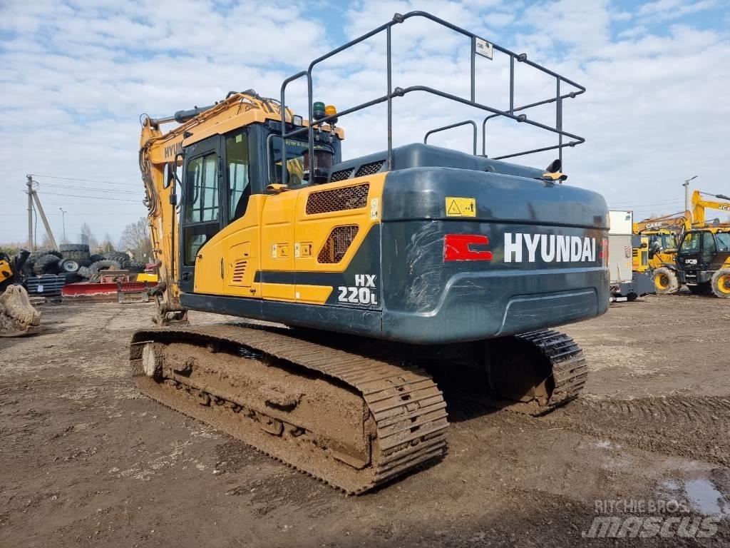 Hyundai HX 220 L Pásová rýpadla