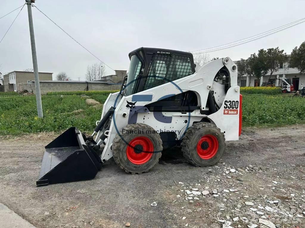 Bobcat S 330 Smykem řízené nakladače