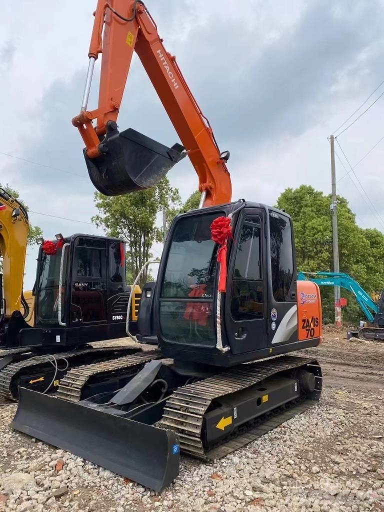 Hitachi Zaxis 70 Pásová rýpadla