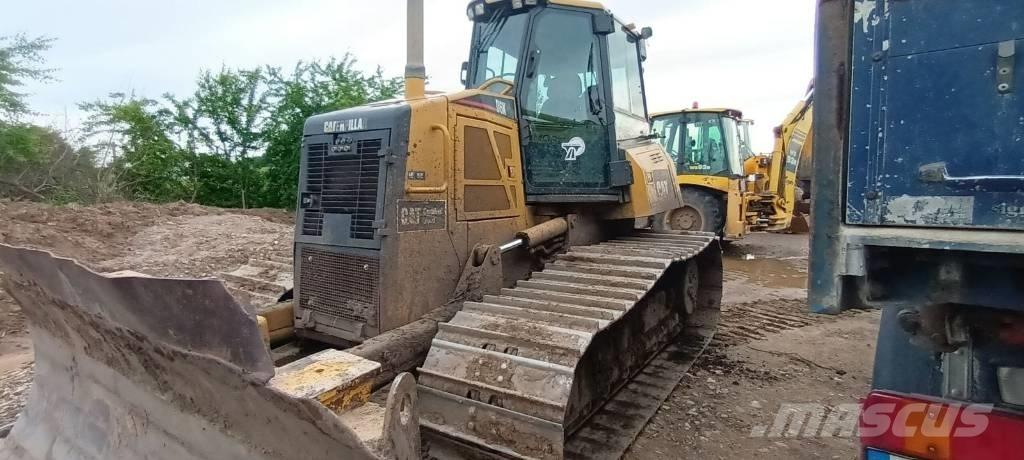 CAT D 6 K LGP Pásové dozery