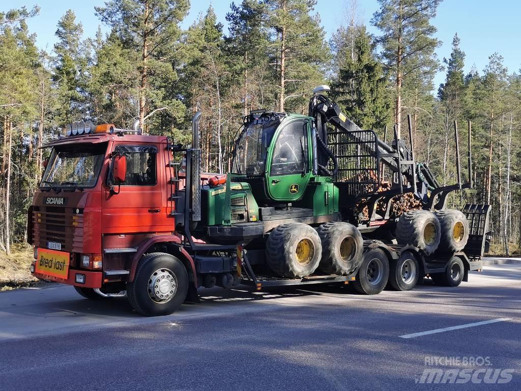 Scania 142/143 Nákladní automobily pro přepravu lesních strojů