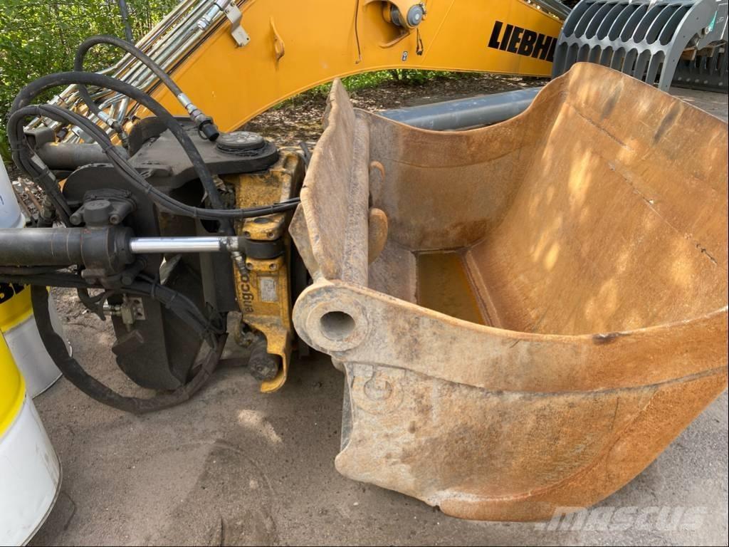 Hitachi ZX 250 LC-6 Pásová rýpadla