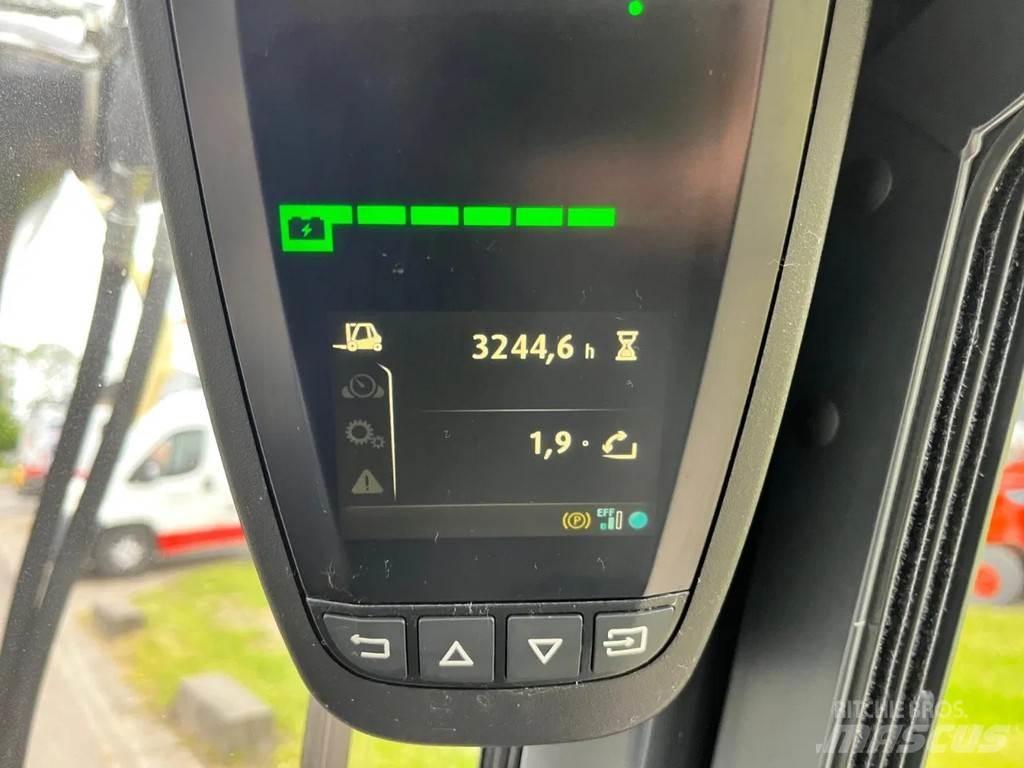 Linde E25L-01 Akumulátorové vozíky