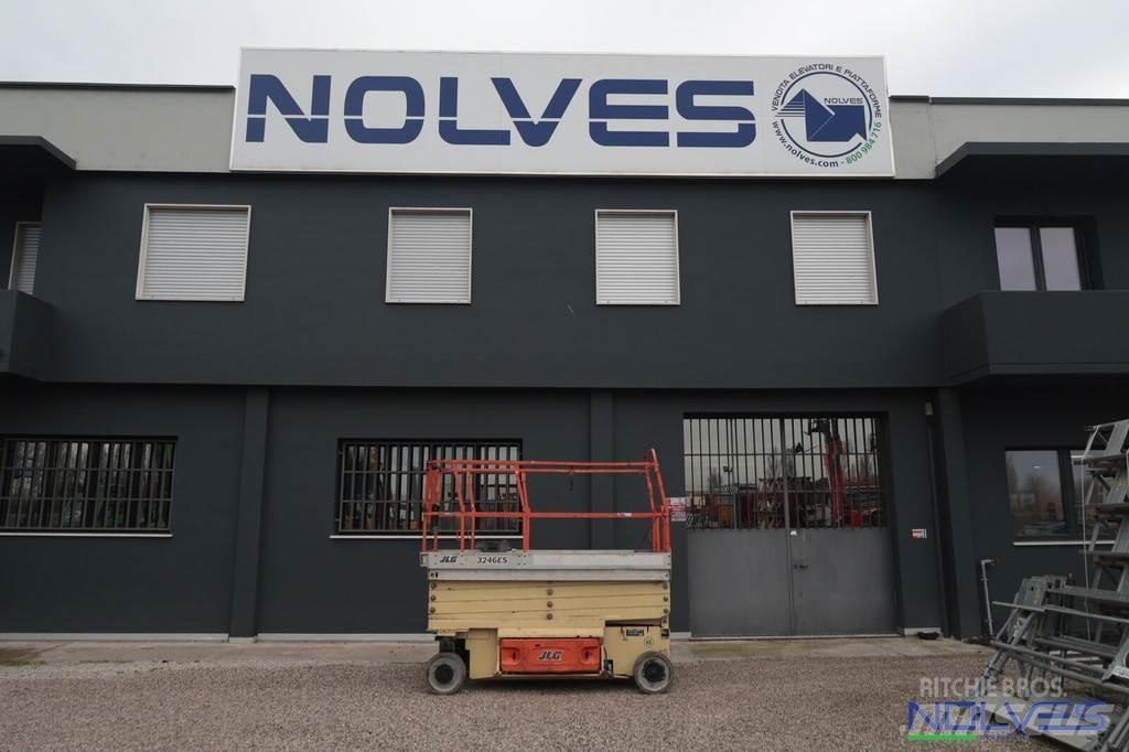 JLG 3246ES Nůžková zvedací plošina