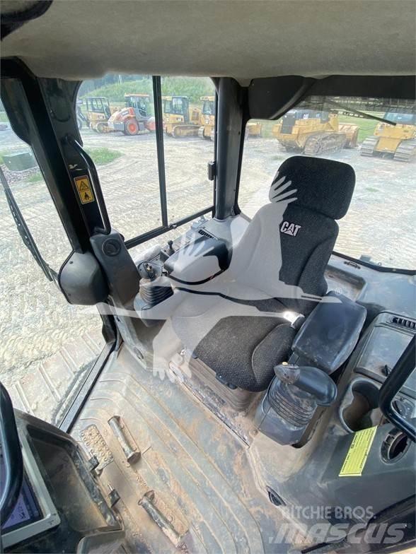 CAT D6K2 LGP Pásové dozery