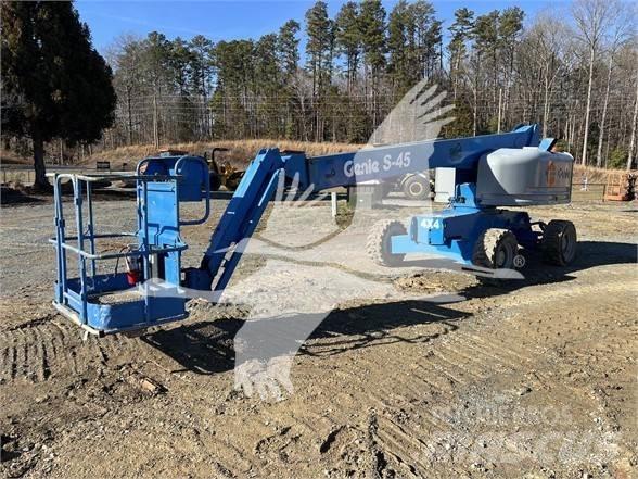 Genie S45 Teleskopické plošiny