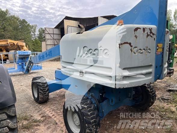 Genie S45 Teleskopické plošiny