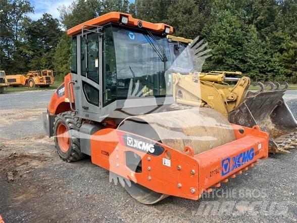 XCMG CV83PD Tahačové válce