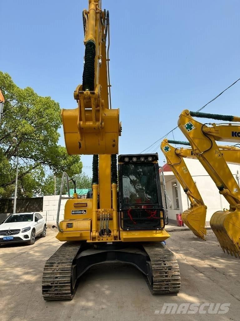 Komatsu PC 130 Pásová rýpadla